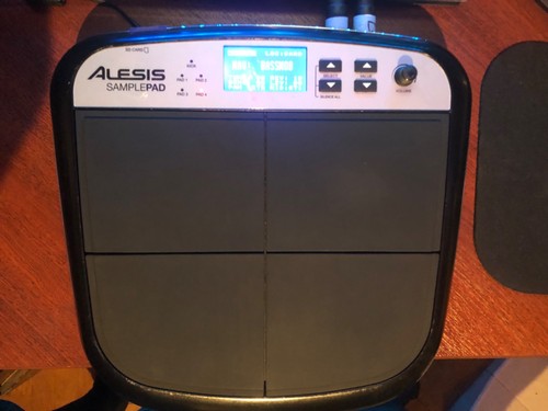 Alesis samplepad with psu - with,